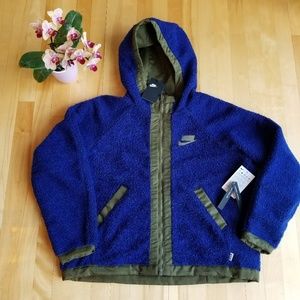 Nike Block Logo NSW Reversable Sherpa Jacket Small New